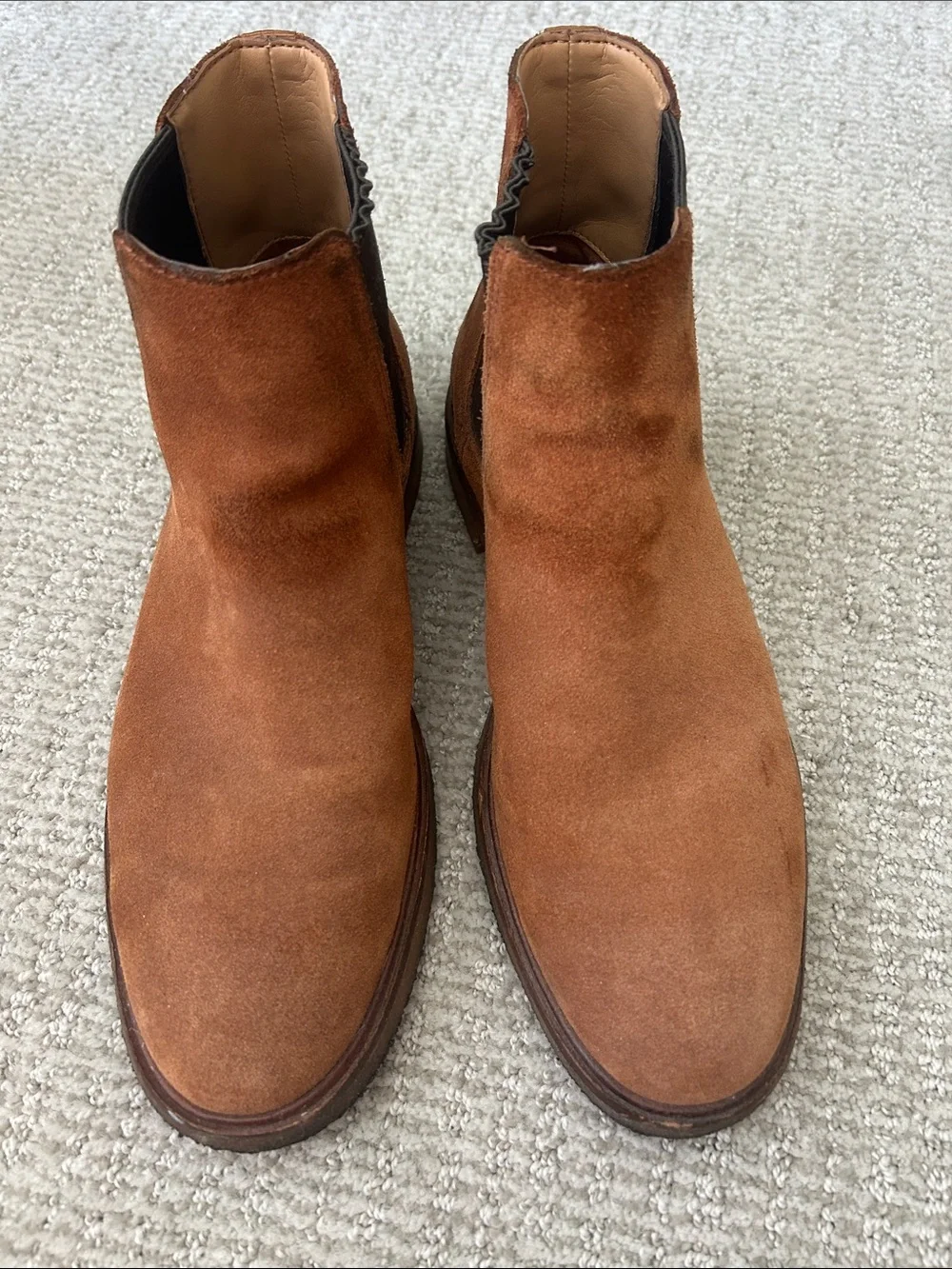 Clark’s Men's Suede Chelsea Boots in Brown